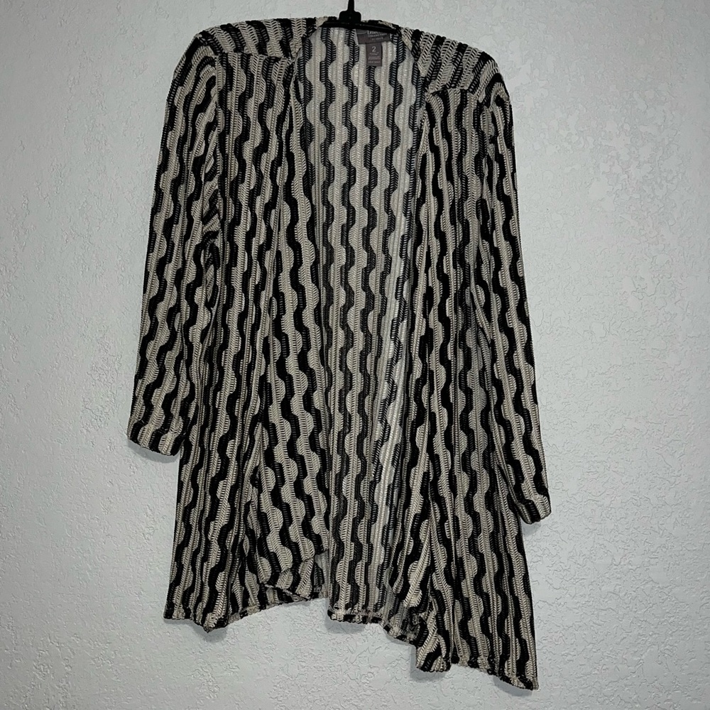Chico's Black and Cream Wave-Pattern Open Cardigan